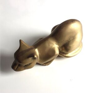 Solid brass crouching cat figurine 1970’s